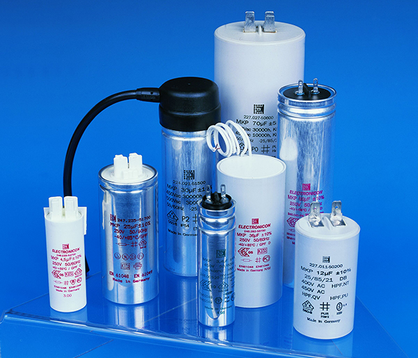 電容器
